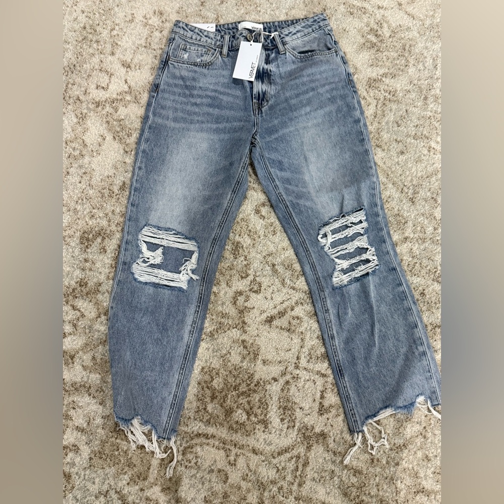 VERVET NWT Distressed Blue Jeans